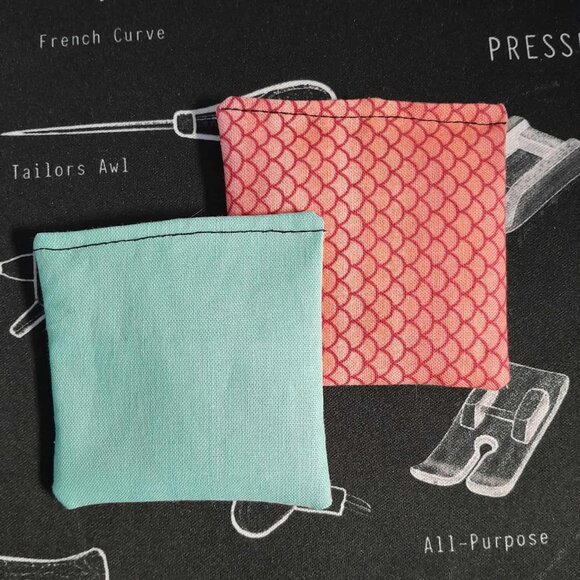 🪡Handmade Catnip Pouches - Set of 2 Mermaid - Picture 1 of 2